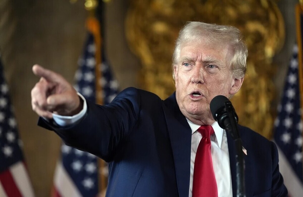 شبکه خبری سی‌بی‌اس به نقل از مقامات آمریکایی گزارش داد: دولت ترامپ در حال بررسی گسترش ممنوعیت سفر به آمریکا است