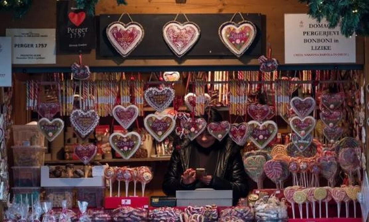 «پاداش زمستانی» ۶۴۰ یورویی برای ساکنان این کشور اروپایی در کریسمس