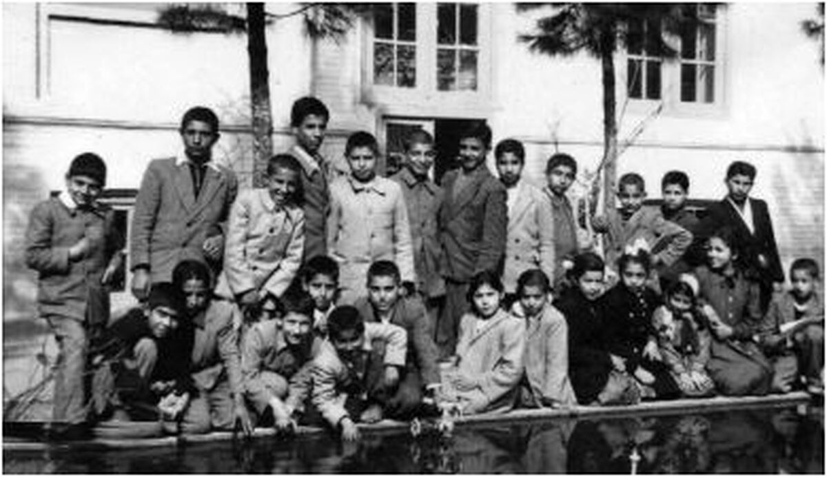 آماری جالب و خواندنی از تعداد دانش آموزان تهرانی در ۱۳۳۴!