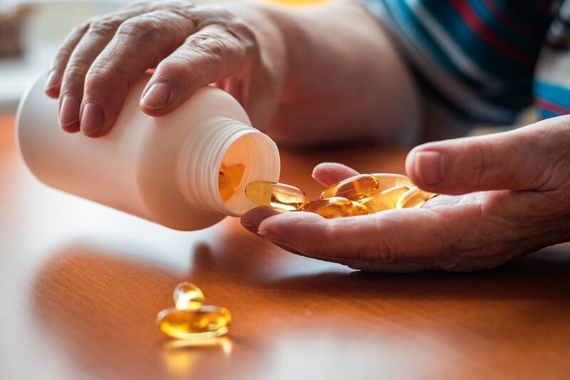 عوارض حل شدن قرص در گلو