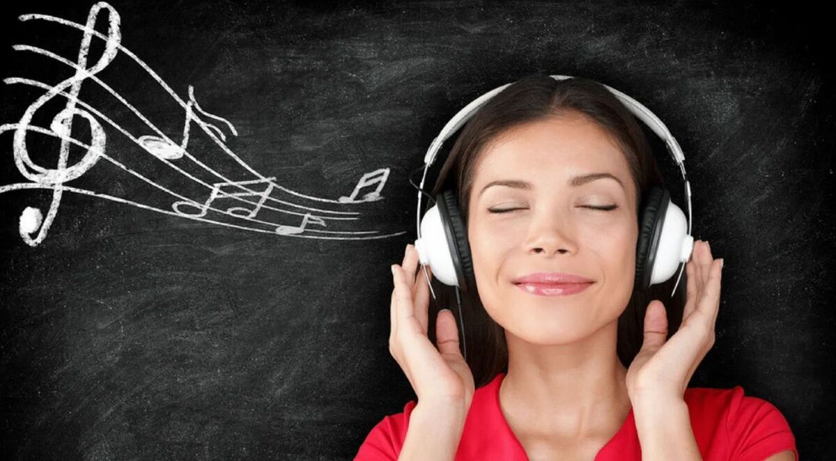 گوش دادن به موسیقی مورد علاقه‌تان، اثربخشی دارو‌ها را افزایش می‌دهد
