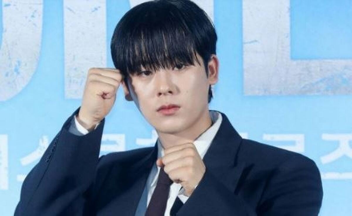 لی جونگ‌ها خدمت سربازی اش را آغاز می‌کند!