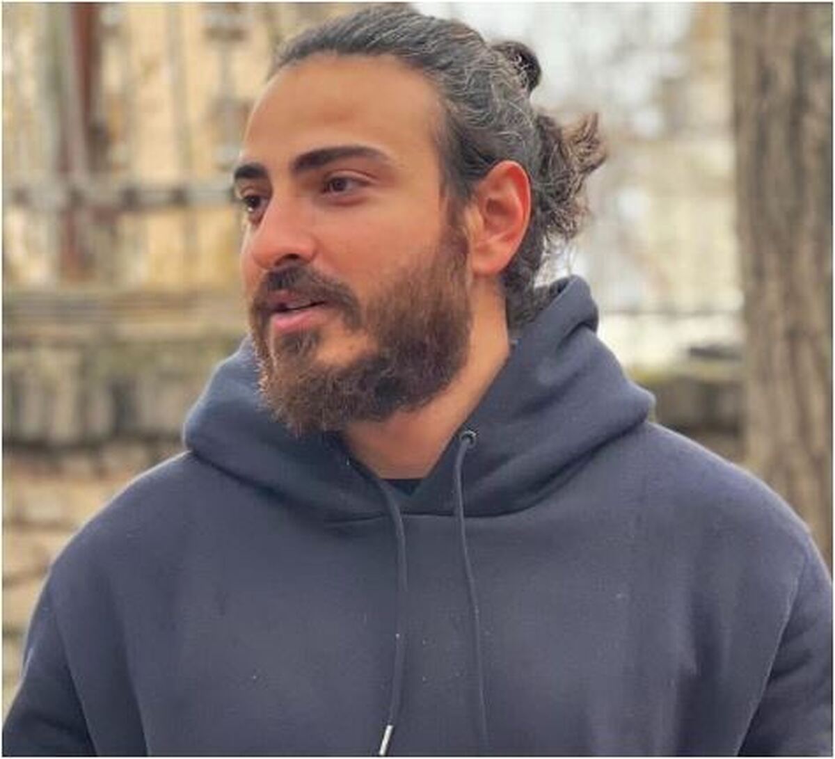 استوری بامزه بازیگر تازه نفس سریال معروف «گردن زنی» با تکستی معنادار+عکس