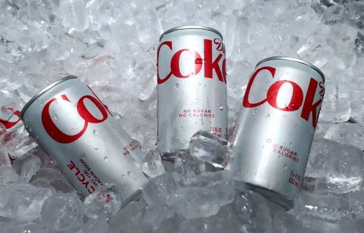 طعم آلبالوی نوشابه کوکاکولا به صورت دائمی به بازار برمی گردد