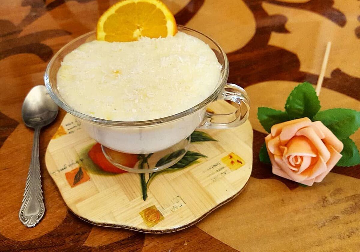 فرنی با طعم پرتقال؛ یک دسر محشر برای شب یلدا