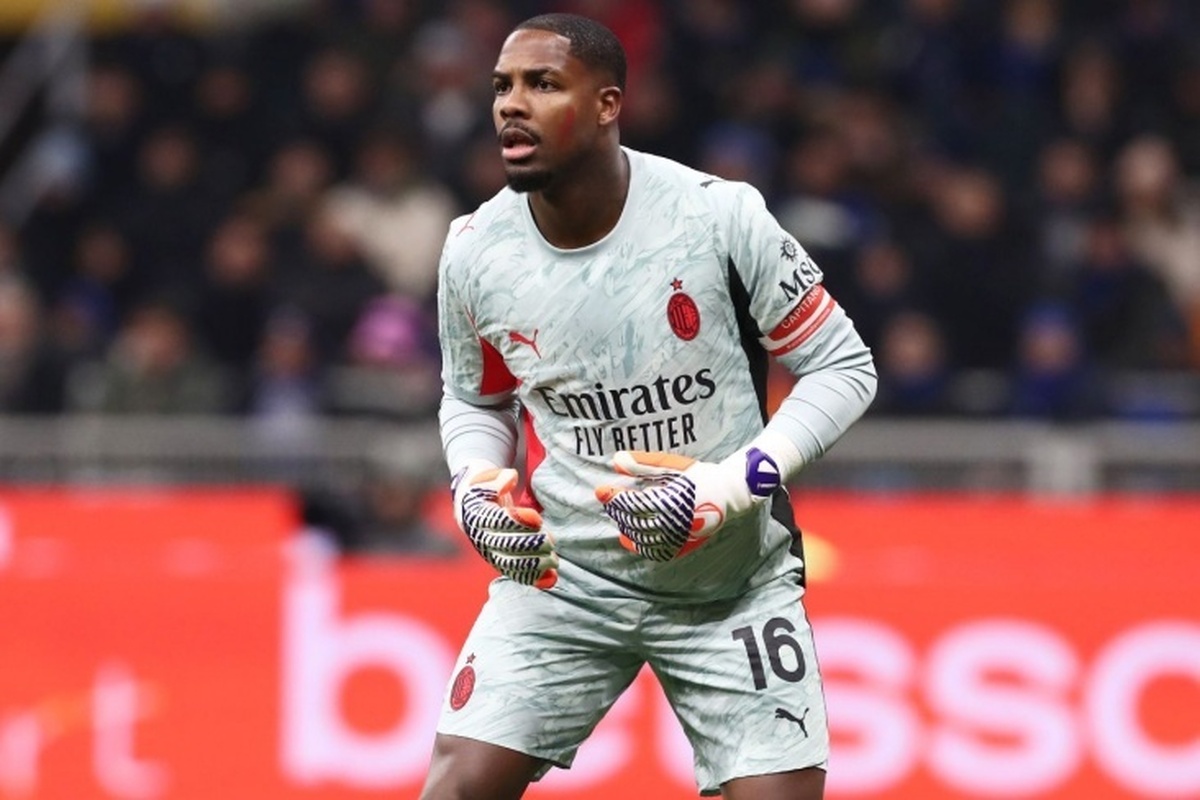 میلان در مورد آینده مایک مایگنان با این تیم صحبت کرده است