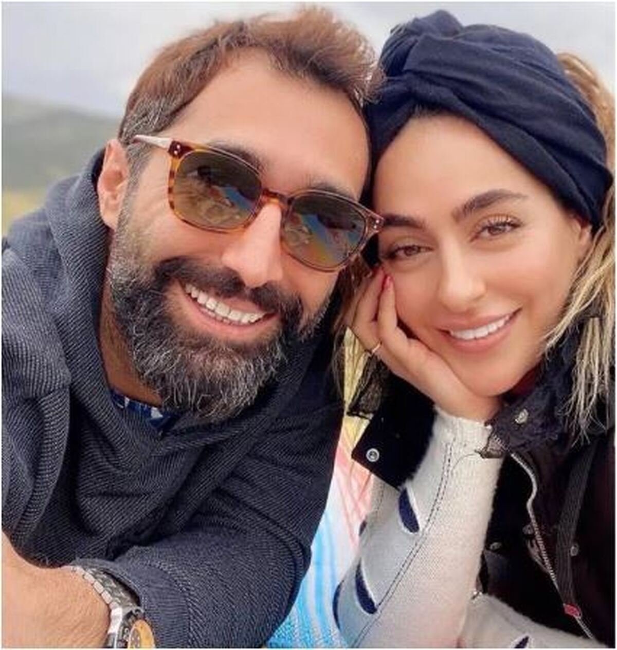 سلفی دونفره زوج محبوب سینما در طبیعت گردی آخر هفته‌ای/یار پایه گلیه از گل‌های بهشت!