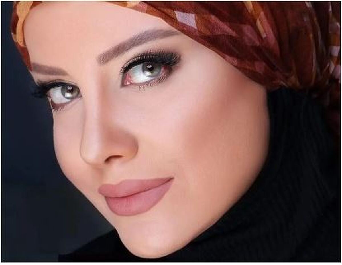 رونمایی شراره رخام از دکور شلوغ پلوغ خانه اش با یک همراه همیشگی! +عکس