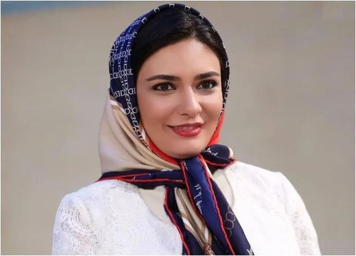 خداحافظی احساسی لیندا کیانی از خانه ۲۱ ساله اش همراه با بغض و اشک! +عکس