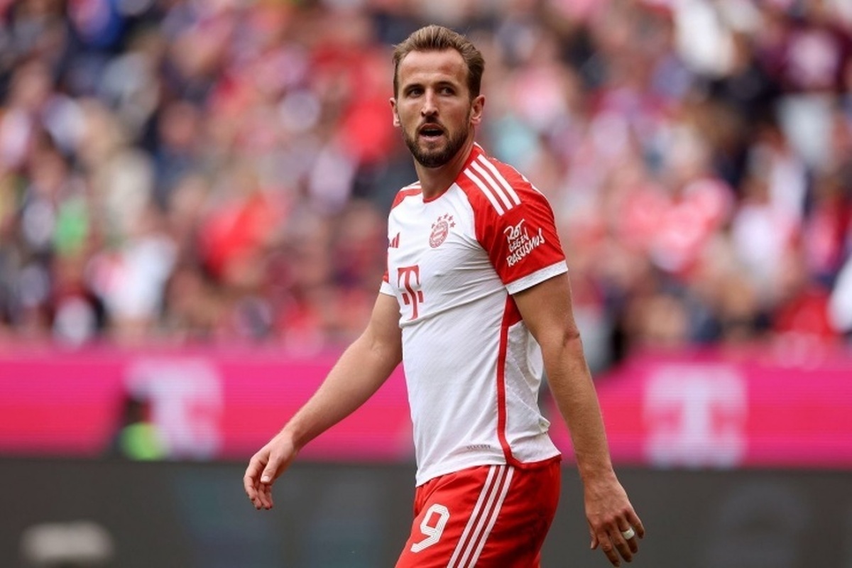 لینه‌کر خودش را با کین، ستاره بایرن مونیخ، مقایسه کرد