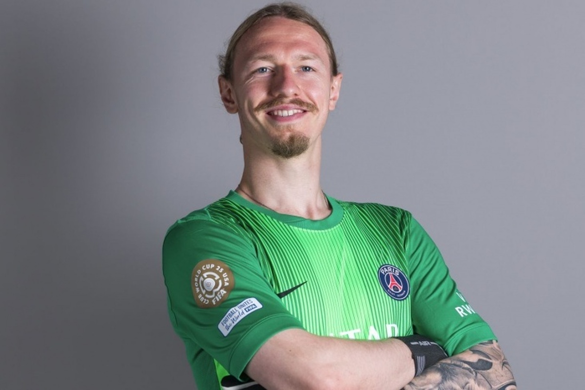 ماتوی سافونوف فاش کرد که چگونه پاری سن ژرمن به او کمک کرد تا بر مشکلات کمرش غلبه کند