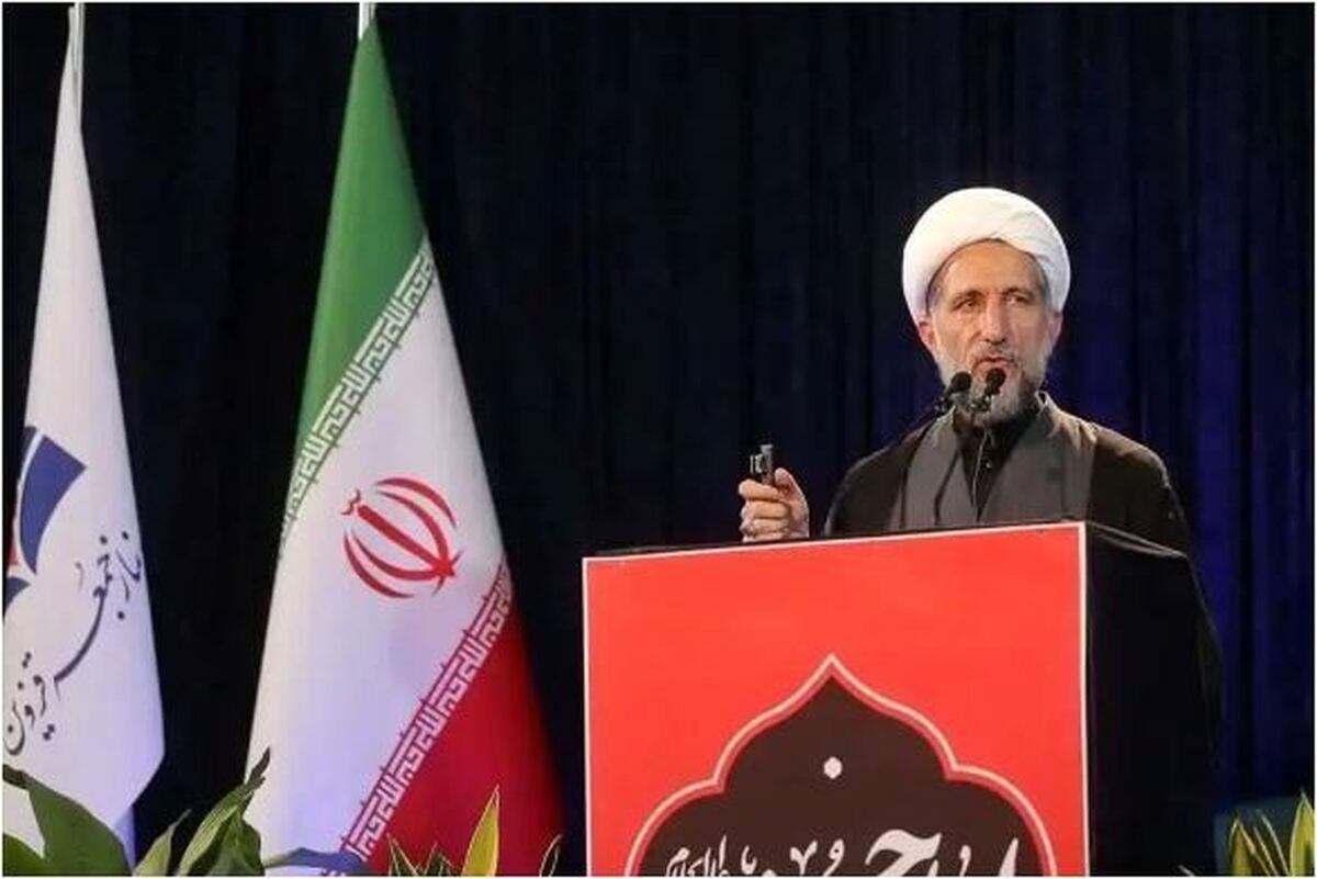 امام جمعه قزوین: عفت زنان در گفتار و رفتار و مراودات آن هاست