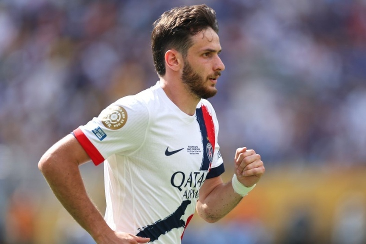 مارسلو کواراتسخلیا را یکی از دریبل زن‌های مورد علاقه‌اش در فوتبال مدرن نامید