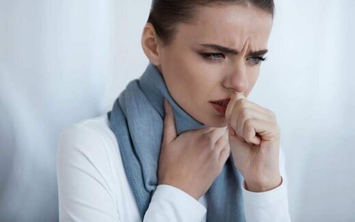 برای درمان سرفه دارو بخوریم یا سراغ درمان‌های گیاهی برویم؟