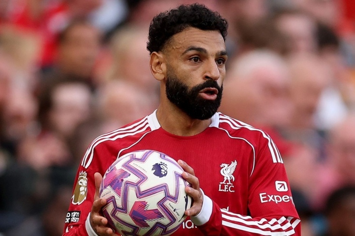 ویرجیل فن دایک در میان عملکرد ضعیف صلاح مصری، از او حمایت کرد