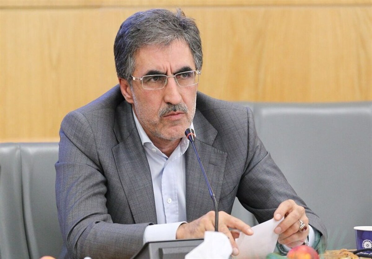 صادرکنندگان قربانی سیاست‌های غلط بانک مرکزی شدند/ بانک‌ها تولید را زمین‌گیر کردند!