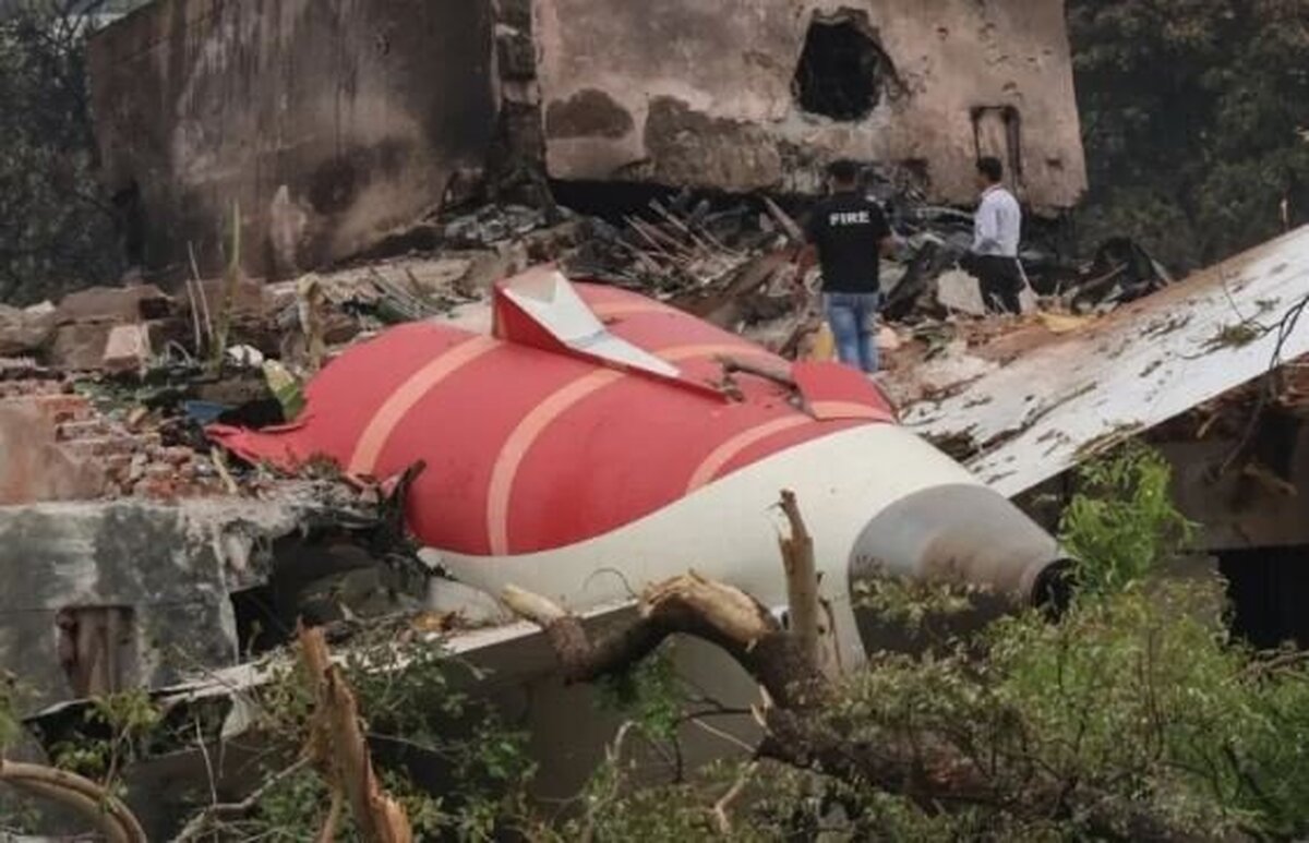 دیدار بازرسان هندی و آمریکایی درباره سقوط هواپیمای ایر ایندیا