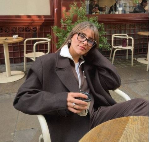 استایلهای مدلینگی و متنوع سیلا تورکاوعلو در سفرش به لندن+عکس استایلهای مدلینگی و متنوع سیلا تورکاوعلو در سفرش به لندن+عکس