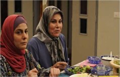 نگاهی به تیپ و چهره ساده و دوست داشتنی مهرانه مهین ترابی در ۶۷ سالگی اش+عکس