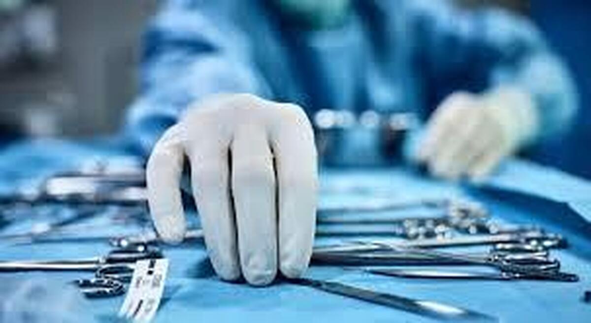 شناسایی و تعطیلی مرکز فعالیت فرد متخلف با هویت جعلی پزشک در شیراز