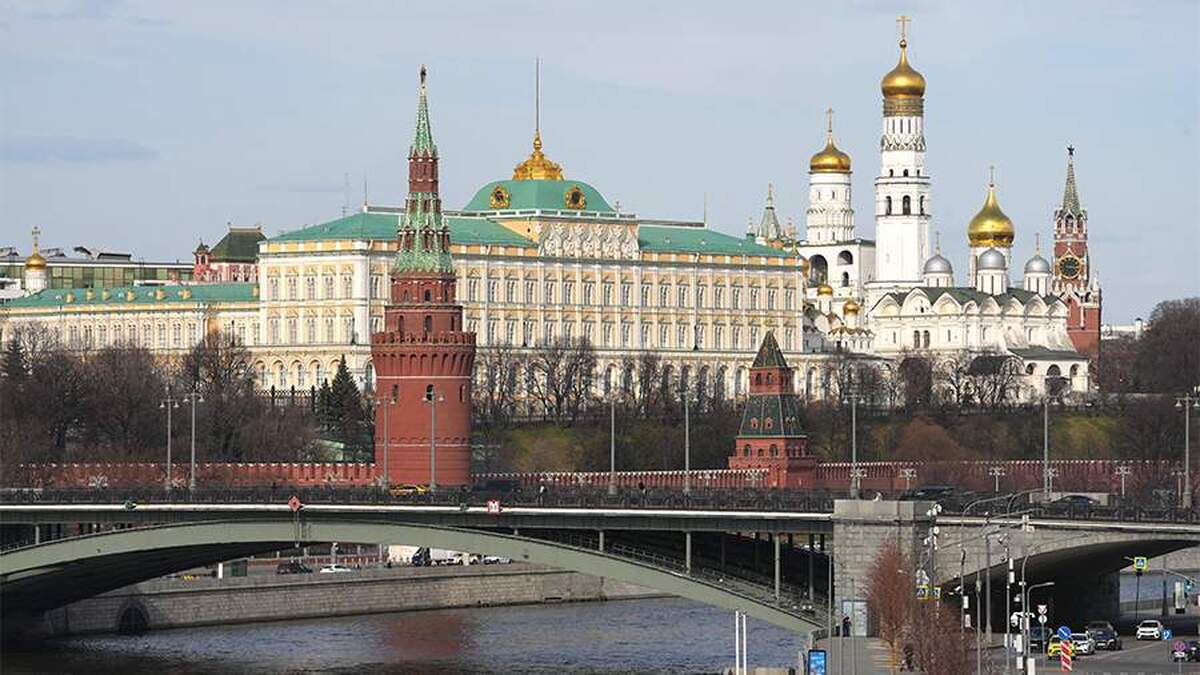 کرملین به حذف روسیه از فهرست «تهدید‌های مستقیم» علیه ایالات متحده واکنش مثبت نشان داد.