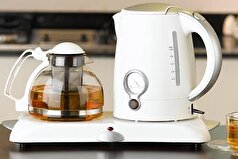 جوشاندن آب در کتری‌های پلاستیکی برای سلامتی خطر دارد!