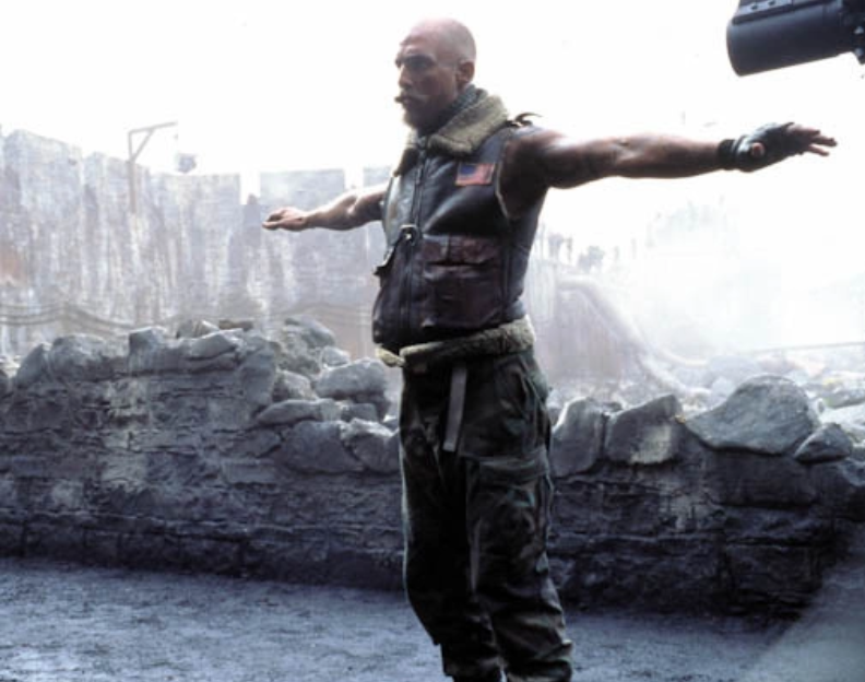 حادثه وحشتناک برای متیو مککانهی در پشت صحنه فیلم سلطنت آتش چه بود؟ حادثه وحشتناک برای متیو مککانهی در پشت صحنه فیلم سلطنت آتش چه بود؟