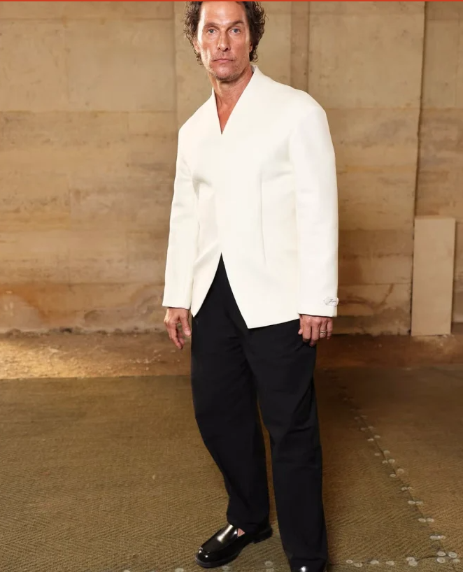 حادثه وحشتناک برای متیو مککانهی در پشت صحنه فیلم سلطنت آتش چه بود؟ حادثه وحشتناک برای متیو مککانهی در پشت صحنه فیلم سلطنت آتش چه بود؟