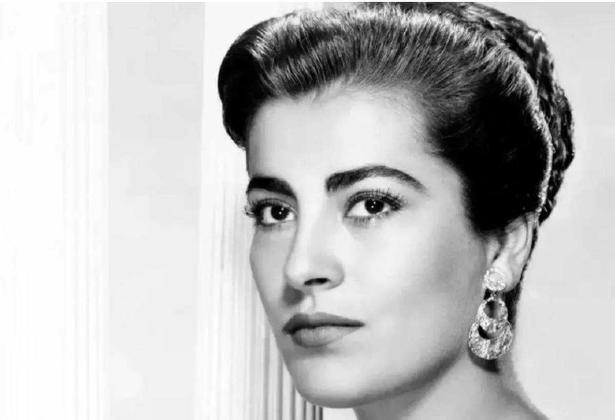 «هند جگرخوار فیلم محمدرسول الله» با لباس شب خیره کننده در یک مراسم!