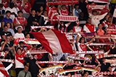 «اشتباهات روی هم انباشته می‌شدند. باشگاه در حال غرق شدن است.» هواداران موناکو از مدیریت تیم انتقاد کردند