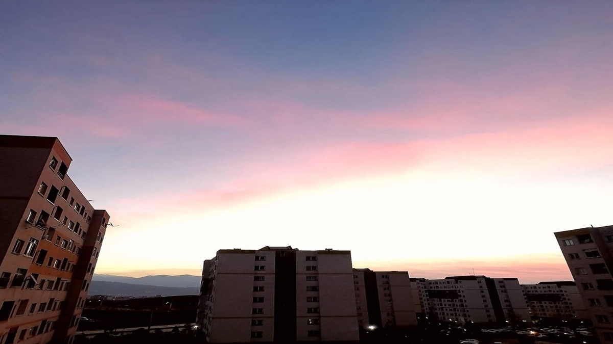 ترنم باران پاییزی در آسمان پردیس + عکس