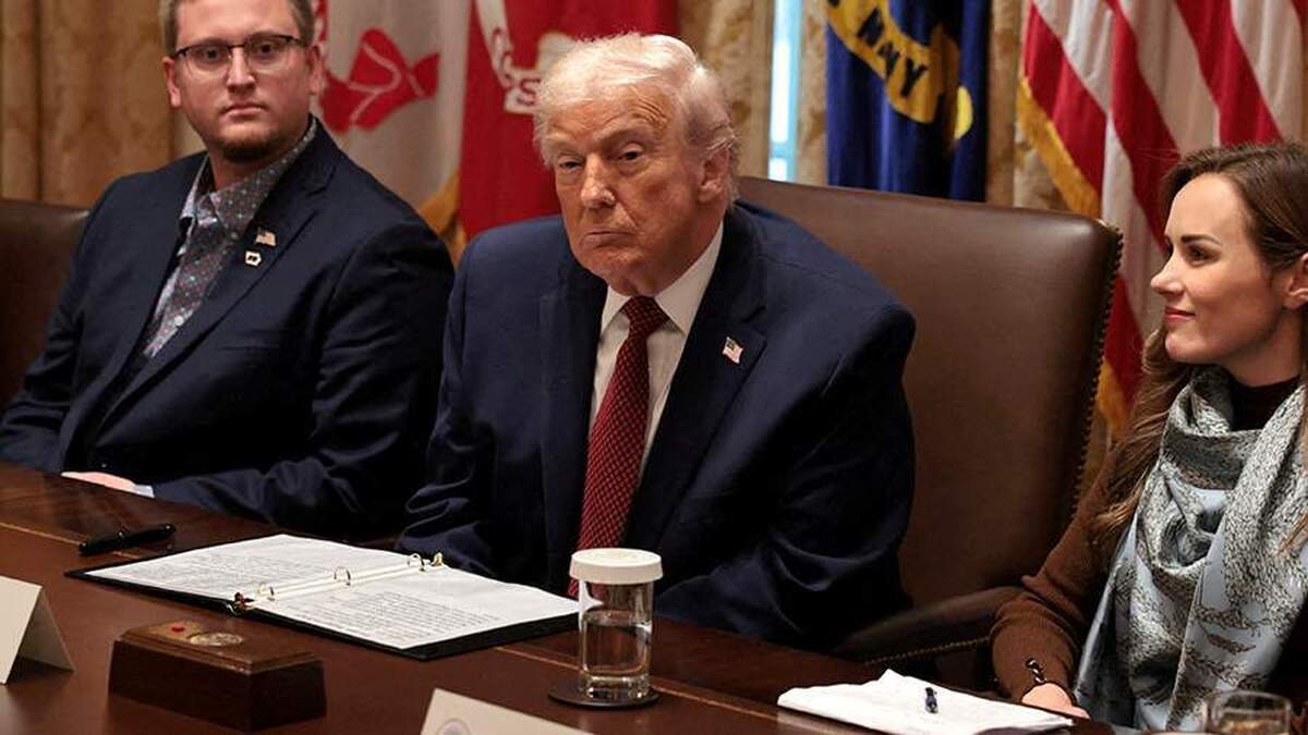 ترامپ از قطع بودجه اوکراین خبر داد.