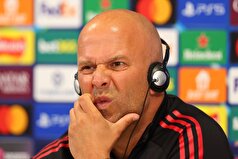 «این موضوع جایگاه من در لیورپول را تضعیف نمی‌کند.» نظر مربی اسلات در مورد وضعیت صلاح