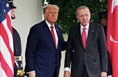 ترامپ از روی آوردن شرکای ناتو به او برای میانجیگری با اردوغان صحبت می‌کند