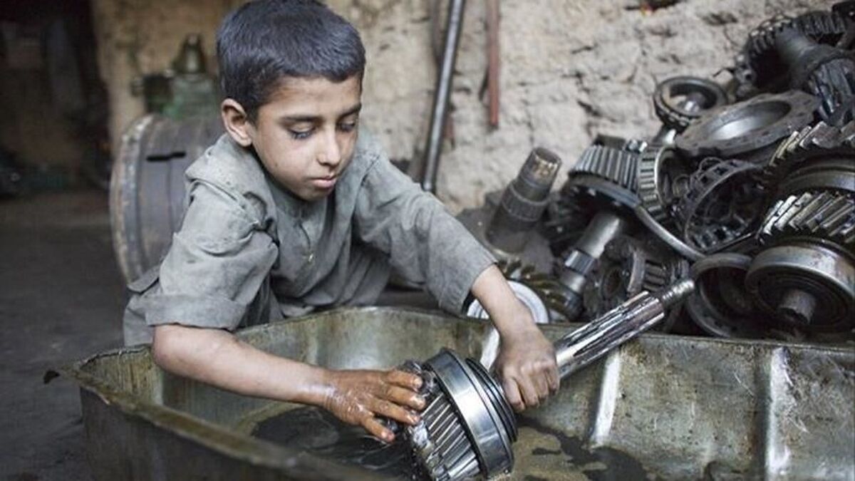 انسداد مبانی بازماندگی از تحصیل در استان کرمانشاه نیازمند همکاری دستگاه‌های اجرای است