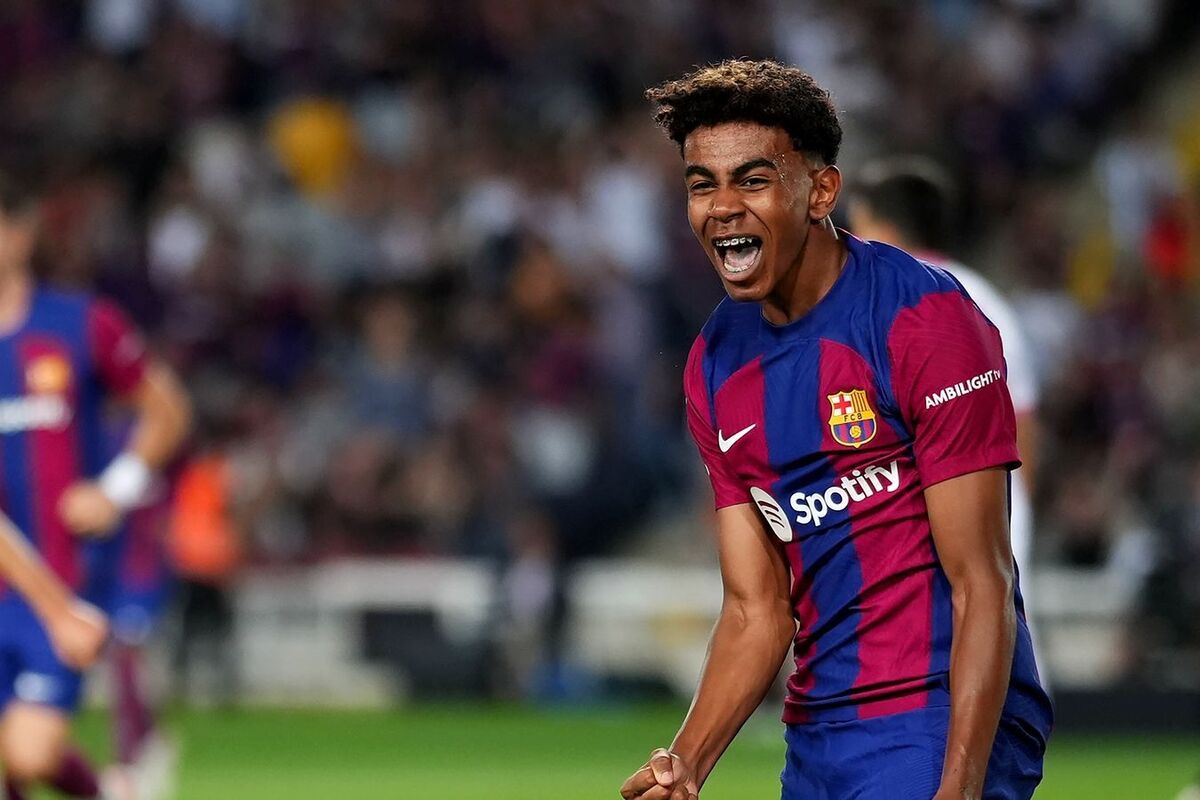 لامین یامال رکورد لیگ قهرمانان اروپا را در بین بازیکنان ۱۸ سال و کمتر به نام خود ثبت کرد