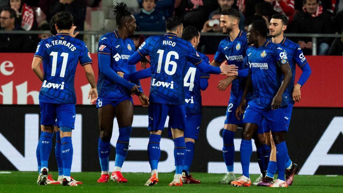 آنها با کریستانتوس اوچه آرزو‌ها را در هم می‌شکنند