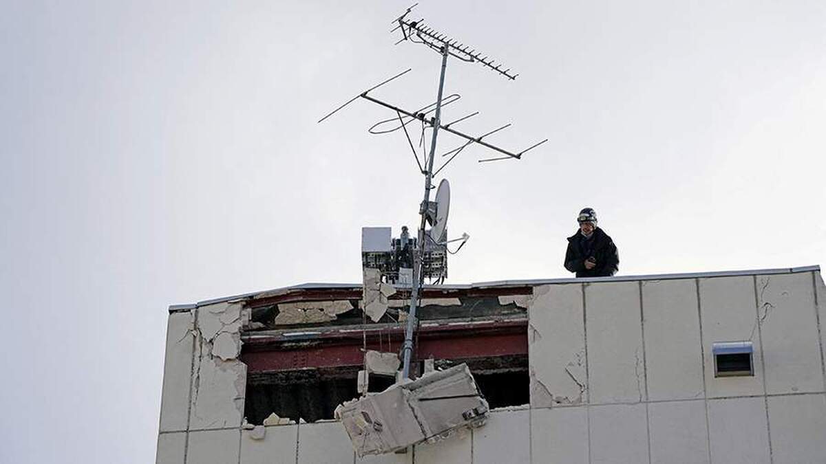 تعداد کشته‌های زلزله ژاپن به ۵۰ نفر رسید.