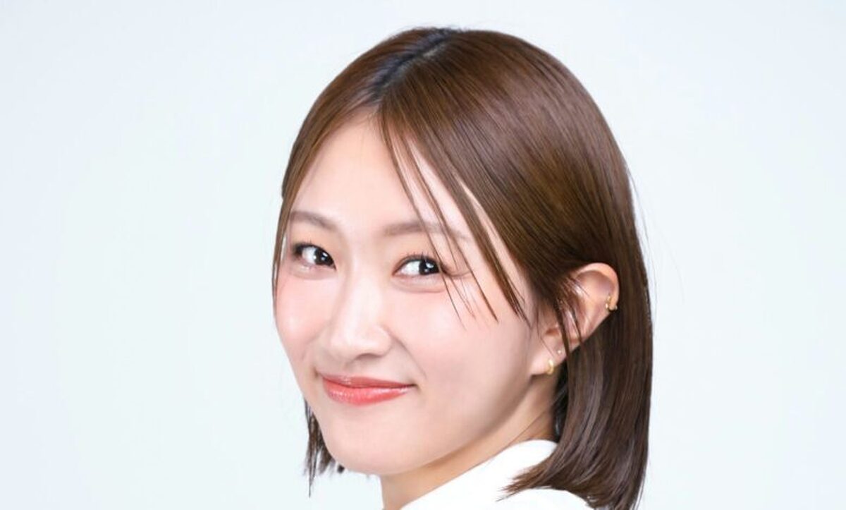 عکس اِمیکا کامیئدا با لباس عروس در کنار شوهر اسپانیایی اش وایرال شد!