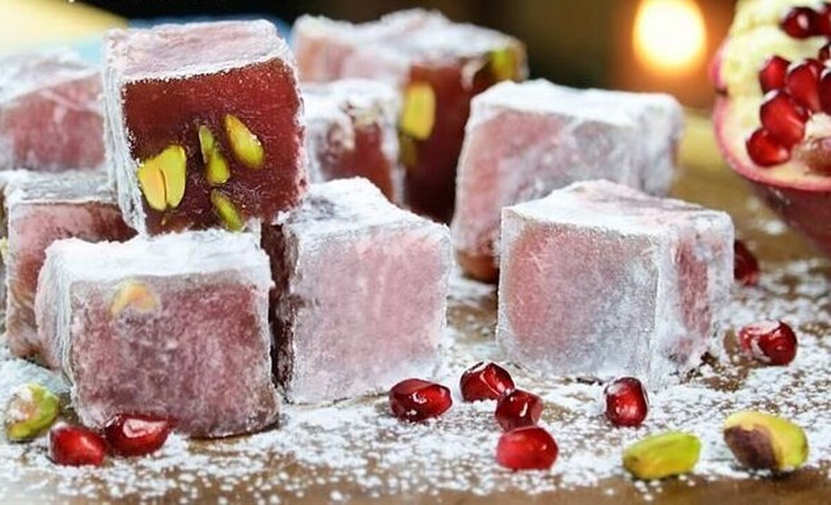 «لوکوم انار»؛ یک دسر‌های محبوب ترکیه‌ای برای شب یلدا