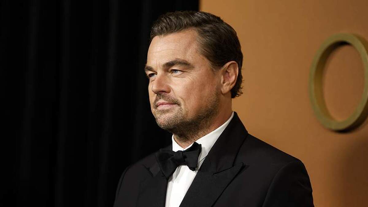 مجله تایم، لئوناردو دی‌کاپریو را به عنوان بهترین هنرمند سال انتخاب کرد.