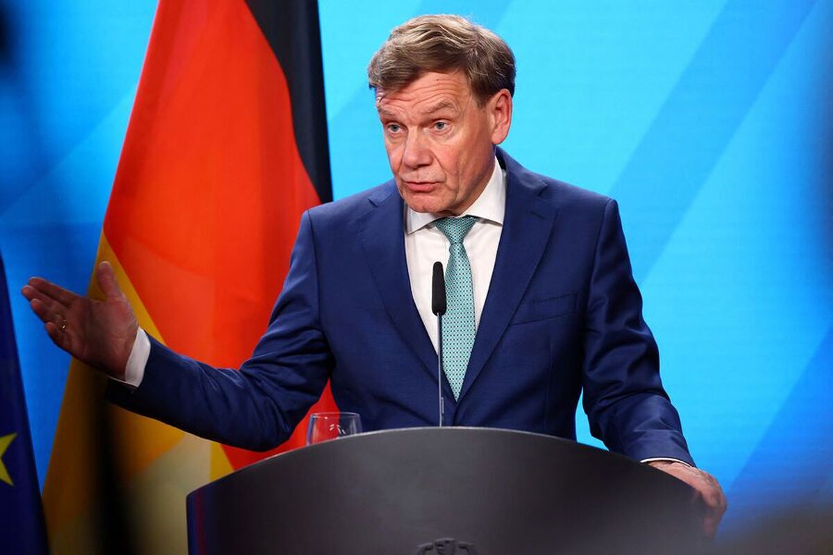 وزیر امور خارجه آلمان نسبت به موفقیت مذاکرات صلح اوکراین ابراز تردید کرد.