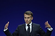 نظرسنجی: محبوبیت مکرون به دلیل موضعش در قبال اوکراین همچنان رو به کاهش است