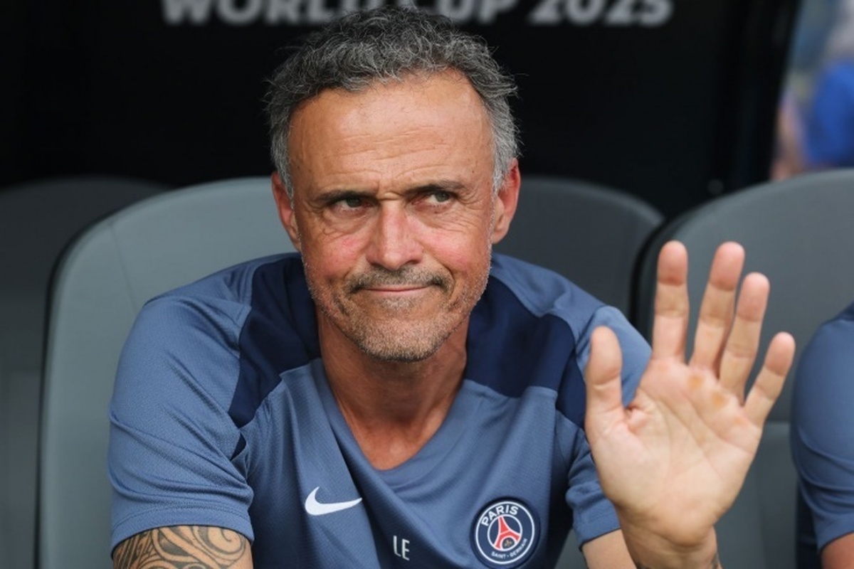 انریکه درباره پیروزی پاری سن ژرمن: لو آور توپ را خوب کنترل کرد و لیاقت بیشتری داشت