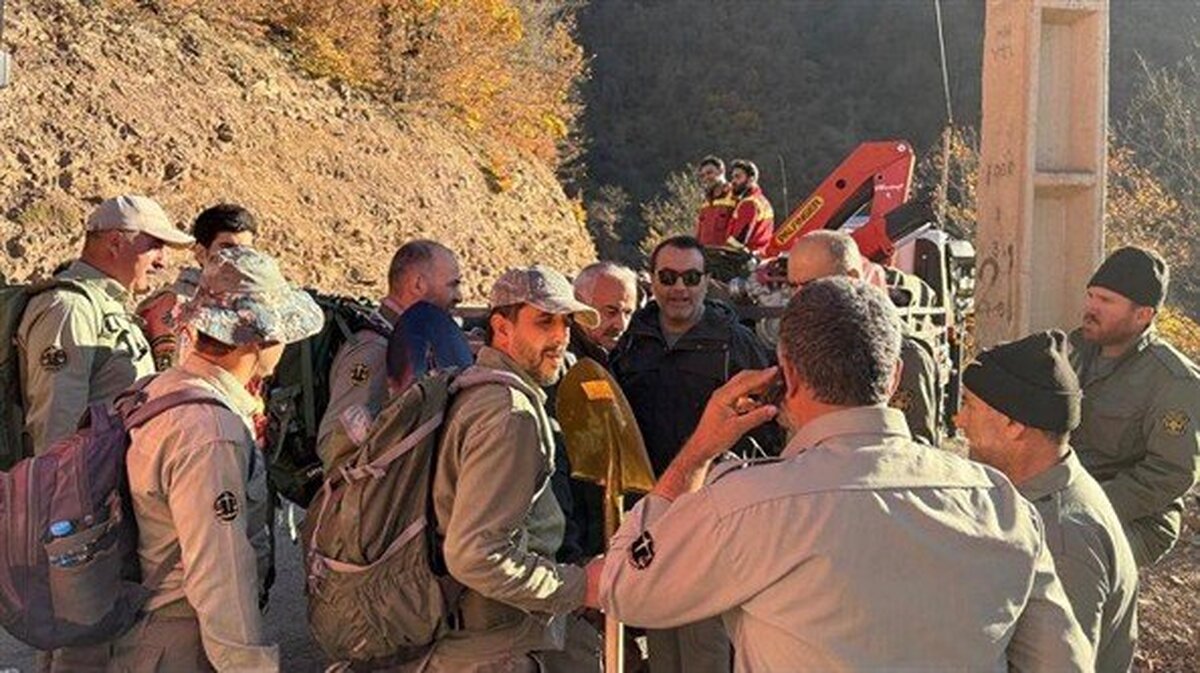 اعزام محیط‌بانان تازه‌نفس از چهار استان برای مهار آتش الیت