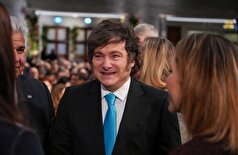 رئیس جمهور آرژانتین: ما در حال مذاکره با بریتانیا برای کاهش ممنوعیت صادرات اسلحه هستیم