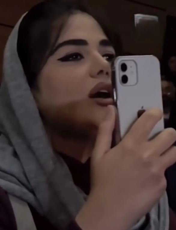 پیج دختر حاشیه ساز در کنسرت حامیم بسته شد! پیج دختر حاشیه ساز در کنسرت حامیم بسته شد!