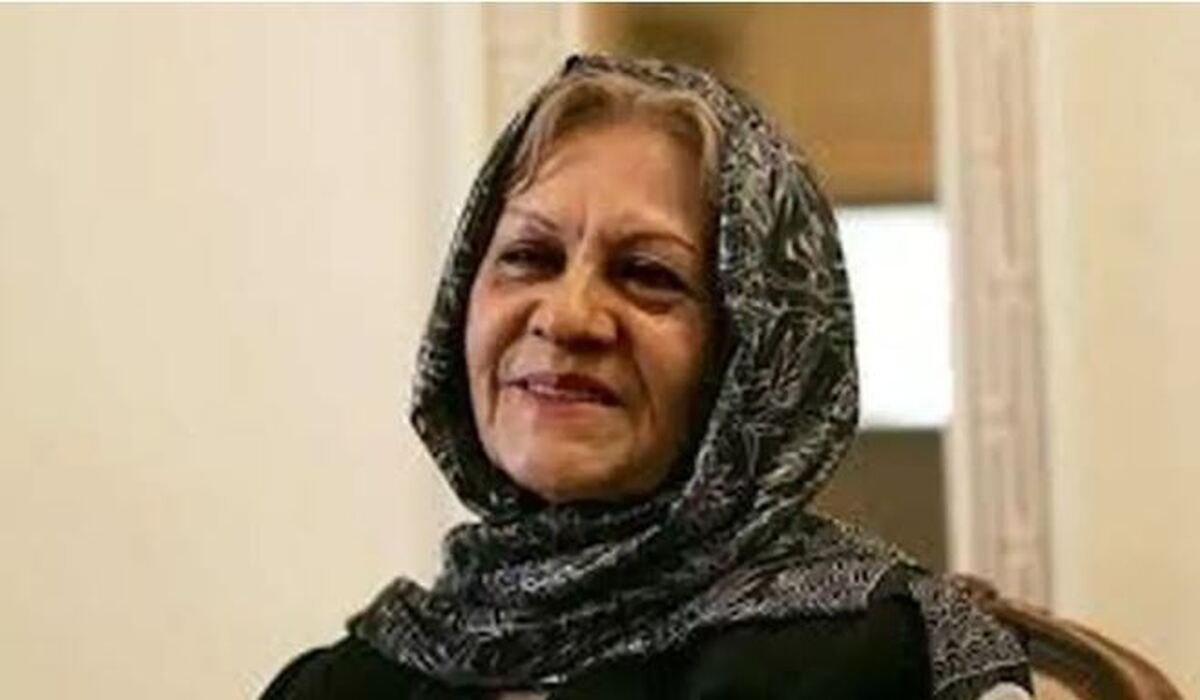 تصویری نوستالژی از همبازی شدن مهری ودادیان و سوسن در قبل از انقلاب