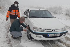 استفاده از زنجیرچرخ در محور‌های برف‌گیر چهارمحال و بختیاری الزامی است
