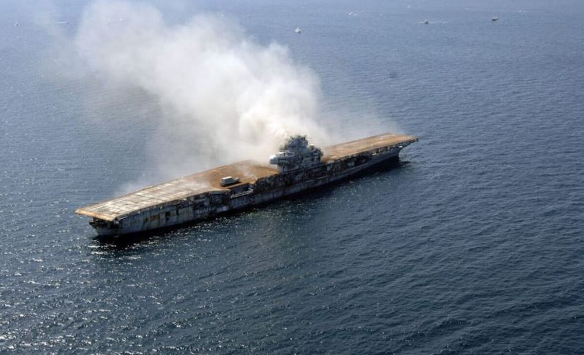 با چه سلاح‌هایی می‌شود ناو‌های هواپیمابر را نابود کرد؟